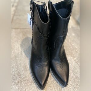 DV by Dolce Vita Black Vegan Leather Western Boots Size 8